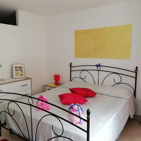 La Casa Di Benedetta Marsala